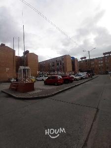 Apartamento de 3 alcobas en venta en Ciudad Bolivar, Bogotá, 55 m² · foto 3 de 20