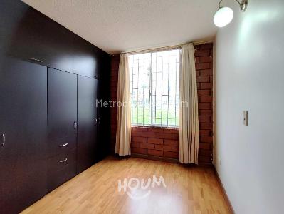 Apartamento de 2 alcobas en venta en Kennedy, Bogotá, 50 m² · foto 11 de 20