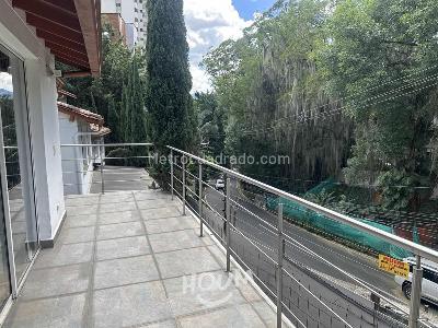 Casa de 5 alcobas en venta en Medellin, Medellín, 300 m² · foto 10 de 20
