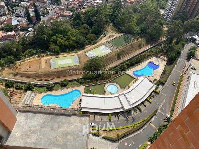 Apartamento de 3 alcobas en venta en Bello, Bello, 75 m² · foto 2 de 15