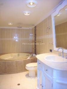 Casa de 5 alcobas en venta en Medellin, Medellín, 200 m² · foto 4 de 12
