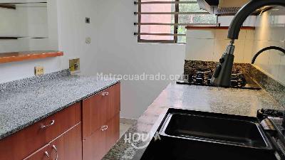 Apartamento en venta en Envigado, Envigado · foto 3 de 20
