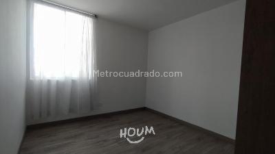 Apartamento de 2 alcobas en venta en Kennedy, Bogotá, 52 m² · foto 2 de 15