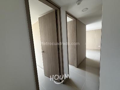 Apartamento de 3 alcobas en venta en Sabaneta, Sabaneta, 78 m² · foto 11 de 14