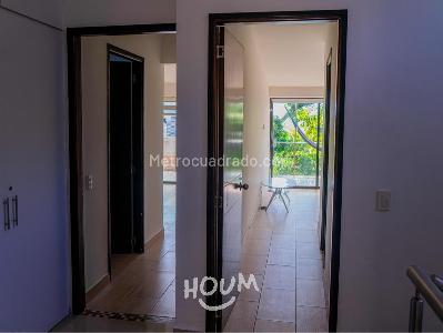 Casa de 4 alcobas en arriendo en Medellin, Medellín, 300 m² · foto 14 de 20