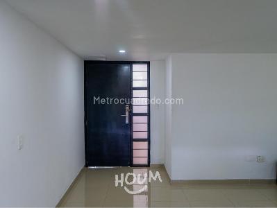 Casa de 4 alcobas en arriendo en Medellin, Medellín, 300 m² · foto 4 de 20