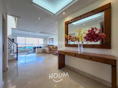 Casa de 5 alcobas en arriendo en Usaquen, Bogotá, 495 m² · foto 2 de 15