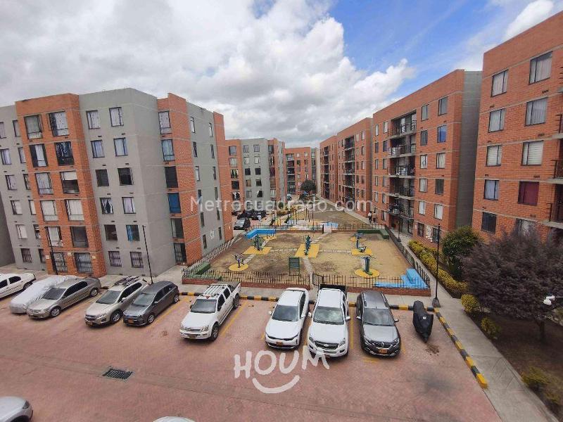 Piso – Soacha, Parque Campestre, Comuna Compartir - Vista 3
