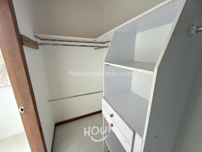 Apartamento en venta en Medellin, Medellín · foto 14 de 16