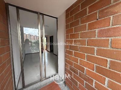 Apartamento en venta en Medellin, Medellín · foto 5 de 16
