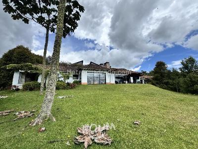 Casa en arriendo en Envigado, Envigado · foto 2 de 20