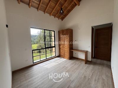 Casa de 3 alcobas en arriendo en Medellin, Medellín, 198 m² · foto 11 de 20