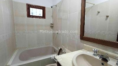 Casa de 5 alcobas en arriendo en Rionegro, Rionegro · foto 16 de 20