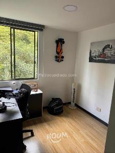 Apartamento en venta en Medellin, Medellín · foto 11 de 14