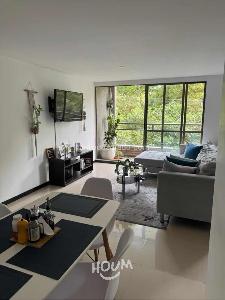 Apartamento en venta en Medellin, Medellín · foto 2 de 14