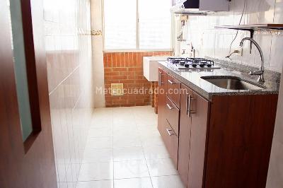 Apartamento de 3 alcobas en arriendo en Engativa, Bogotá, 64 m² · foto 3 de 19