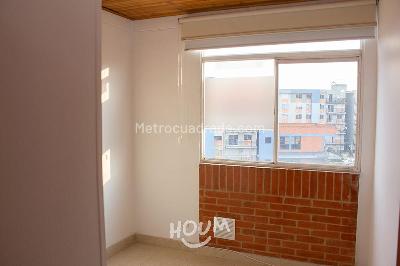 Apartamento de 3 alcobas en arriendo en Engativa, Bogotá, 64 m² · foto 12 de 19