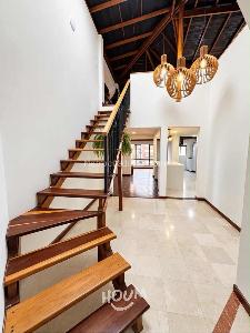 Apartamento de 4 alcobas en arriendo en Suba, Bogotá, 200 m² · foto 2 de 16