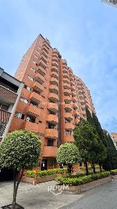 Apartamento en venta en Medellin, Medellín · foto 2 de 17