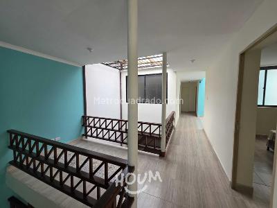 Casa de 5 alcobas en venta en Medellin, Medellín, 190 m² · foto 11 de 16