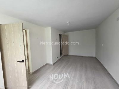 Casa de 5 alcobas en venta en Medellin, Medellín, 190 m² · foto 8 de 16