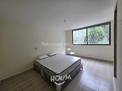 Casa de 5 alcobas en venta en Medellin, Medellín, 190 m² · foto 9 de 16