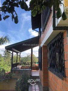 Casa de 3 alcobas en venta en Rionegro, Rionegro, 350 m² · foto 12 de 20
