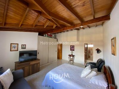 Casa de 5 alcobas en venta en Rionegro, Rionegro, 210 m² · foto 8 de 15