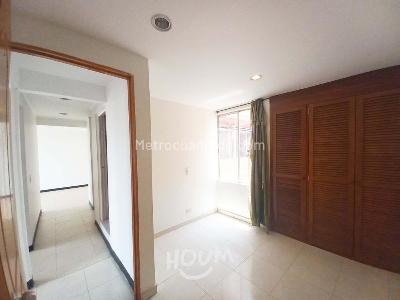 Apartamento de 3 alcobas en venta en Kennedy, Bogotá, 65 m² · foto 9 de 15