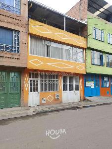 Casa de 5 alcobas en venta en Kennedy, Bogotá, 174 m² · foto 1 de 20