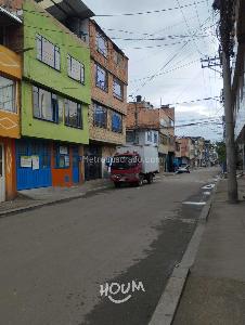 Casa de 5 alcobas en venta en Kennedy, Bogotá, 174 m² · foto 3 de 20