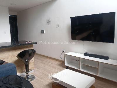 Apartamento de 1 alcoba en venta en Los Martires, Bogotá, 42 m² · foto 2 de 17