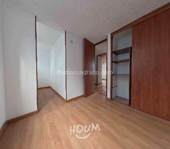 Apartamento de 4 alcobas en venta en Kennedy, Bogotá, 91 m² · foto 15 de 20