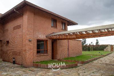 Casa de 5 alcobas en arriendo en Chia, Chía, 513 m² · foto 7 de 20