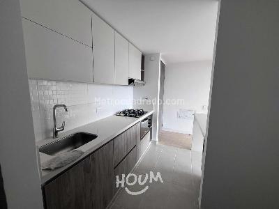 Apartamento de 3 alcobas en arriendo en Kennedy, Bogotá, 74 m² · foto 3 de 17