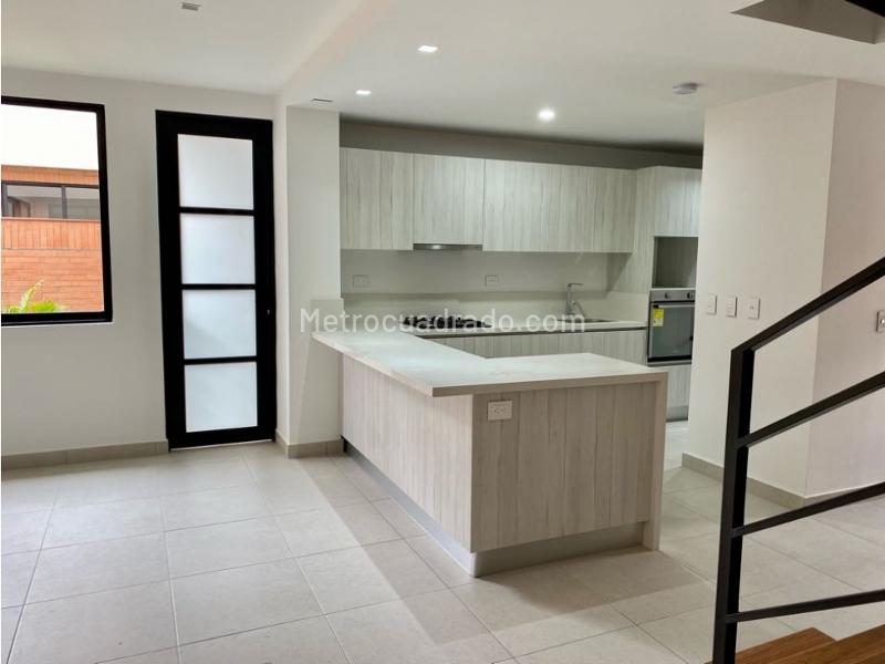 Casa – AMCO, Area Metropolitana Centro Occidente, San Joaquín - Más