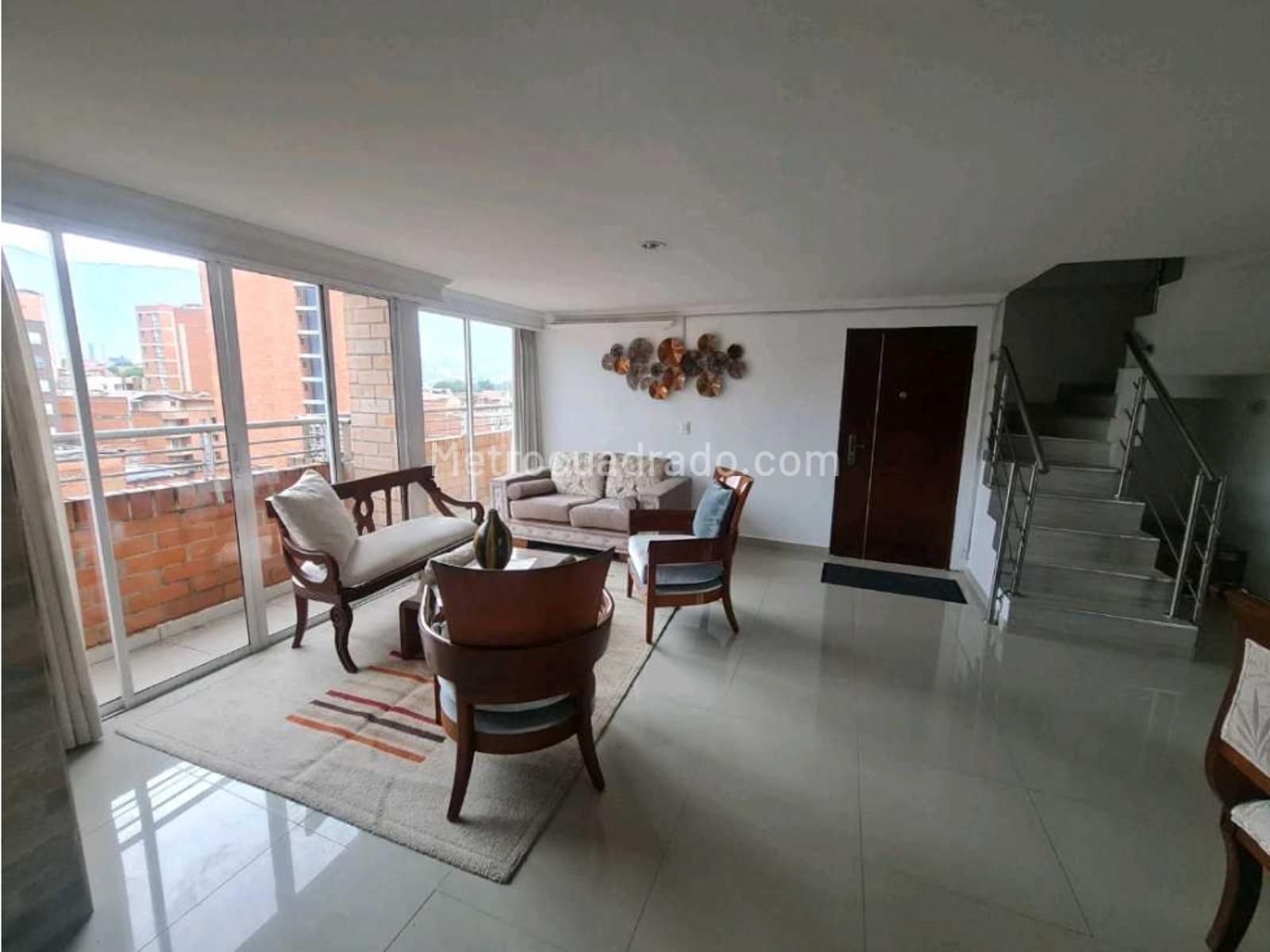 Apartamento de 3 habitaciones en venta en El Poblado, Medellín — imagen 1 de 20