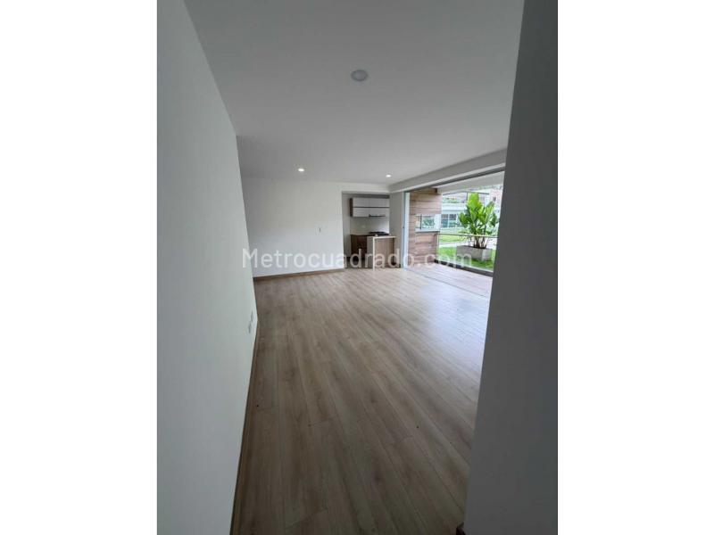 Piso – Manizales, Parque Industrial Juanchito, Tesorito - Más