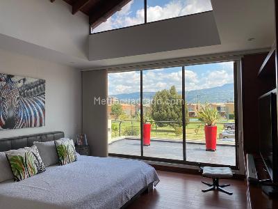 Casa de 3 alcobas en arriendo en Badalona, Cajicá, 300 m² · foto 16 de 20