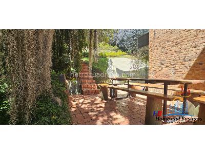 Casa de 4 alcobas en venta en Cerros De Suba, Bogotá, 401 m² · foto 3 de 20