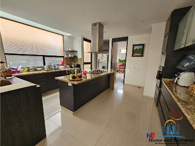 Casa de 4 alcobas en venta en Vereda Bojaca Chia, Chía, 254 m² · foto 6 de 20