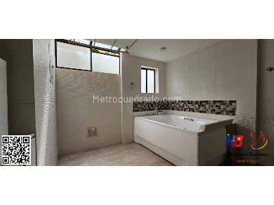 Casa de 3 alcobas en venta en San Jose De Bavaria, Bogotá, 133 m² · foto 13 de 16