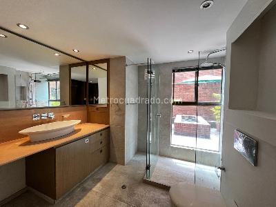 Apartamento en venta en Los Rosales, Bogotá · foto 10 de 11
