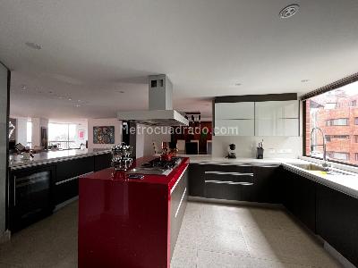 Apartamento de 3 alcobas en venta en Chapinero, Bogotá, 230 m² · foto 5 de 10
