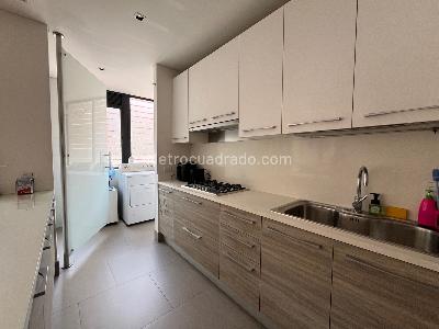 Apartamento en venta en Los Rosales, Bogotá · foto 4 de 9