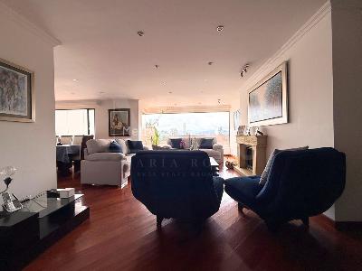 Apartamento en venta en Chico Alto, Bogotá · foto 3 de 16