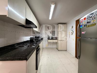 Apartamento en venta en Chico Navarra, Bogotá · foto 9 de 15