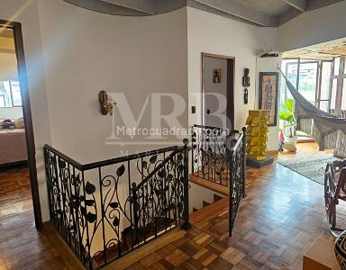 Apartamento de 3 alcobas en venta en Los Rosales, Bogotá, 264 m² · foto 7 de 17