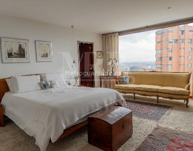 Apartamento de 4 alcobas en venta en Refugio Alto, Bogotá, 324 m² · foto 6 de 7