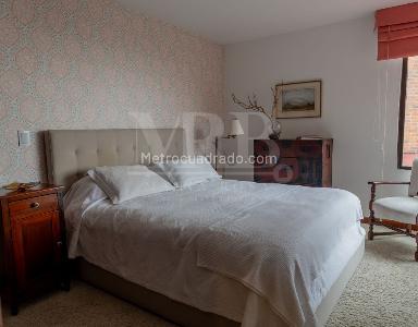 Apartamento de 4 alcobas en venta en Refugio Alto, Bogotá, 324 m² · foto 7 de 7